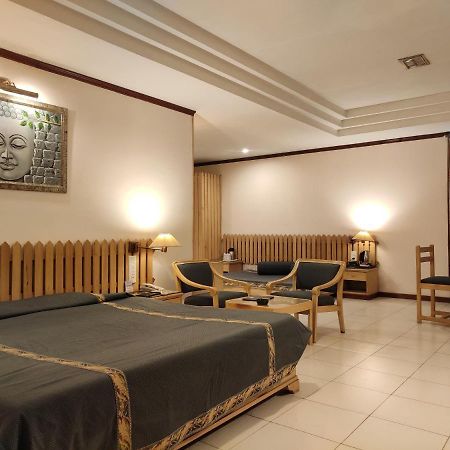 فندق Shingar Regency مايالي المظهر الخارجي الصورة